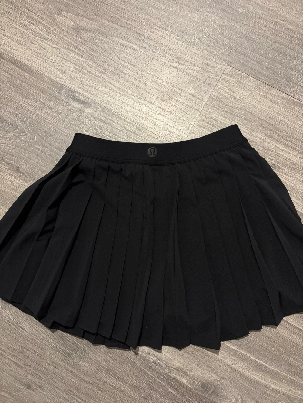 NWT lululemon tennis skirt
